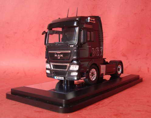 TGX 4*2